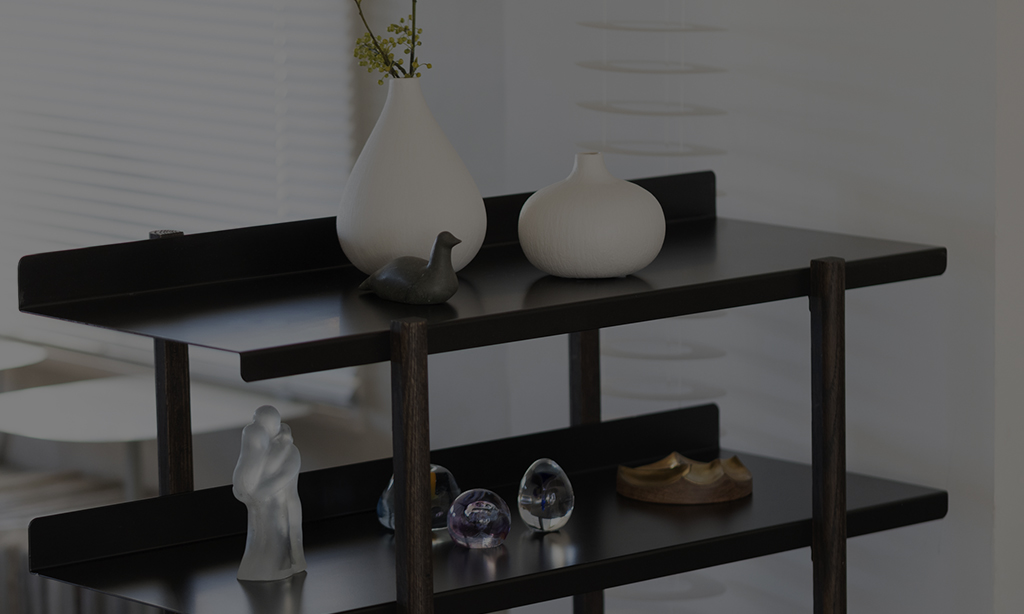 MARGE SHELF BLACK STYLING