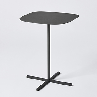 SOLID STEEL TABLE